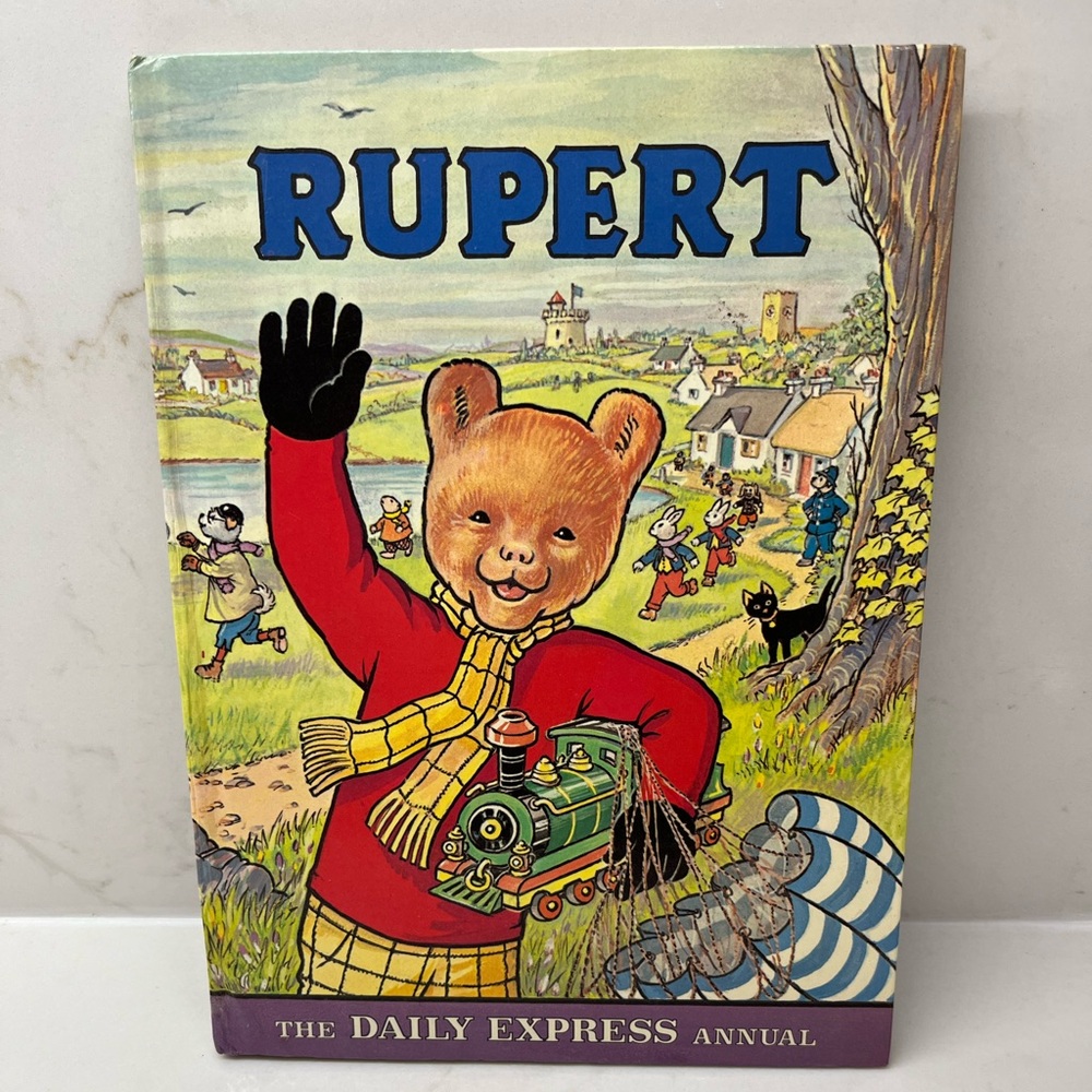 Vintage 1976 Rupert The Daily Express Hardcover Annual 50 Years Old